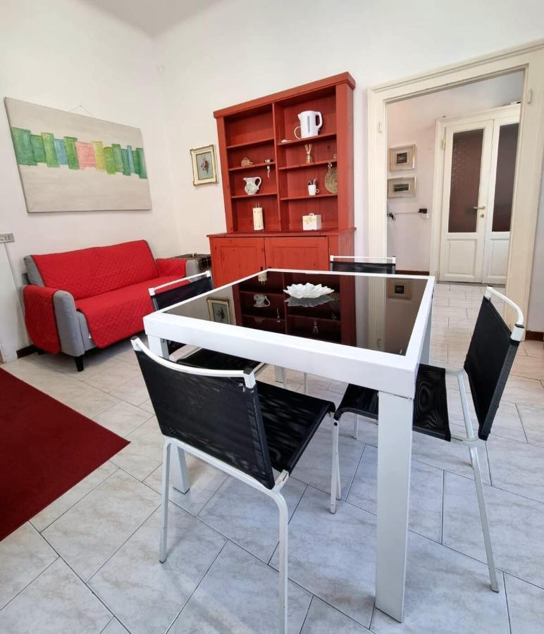 Relaxing Apartment In The Heart Of Milano Eksteriør bilde